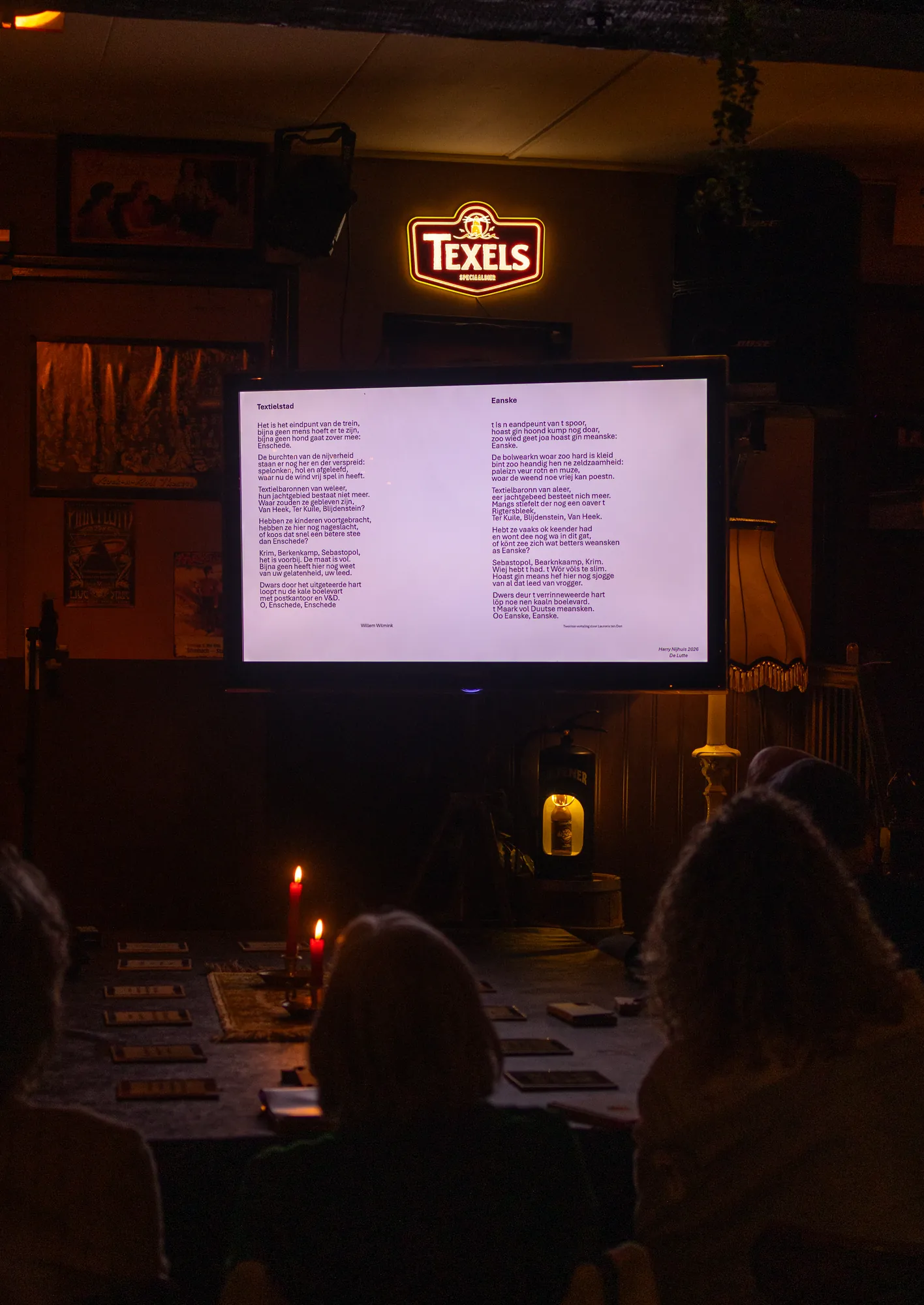 Cursus Twents: een volle Kroeg en veel Twents